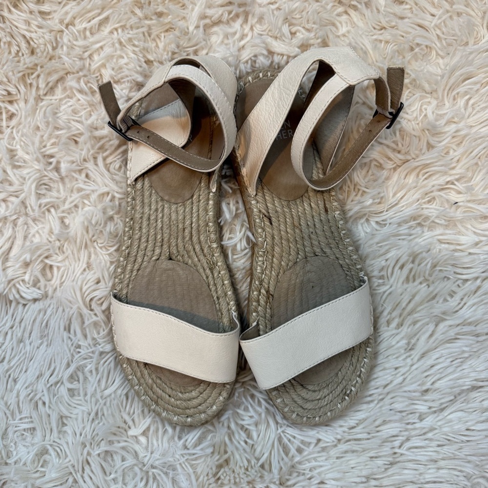 Eileen Fisher Mike Tumbled Leather Espadrille Sandal SZ 9.5 ivory ankle closure - Picture 3 of 8